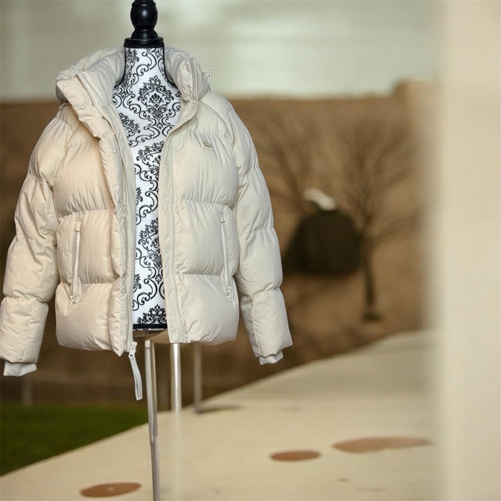 Levi's Cream Quilted Puffer Jacket with Hood